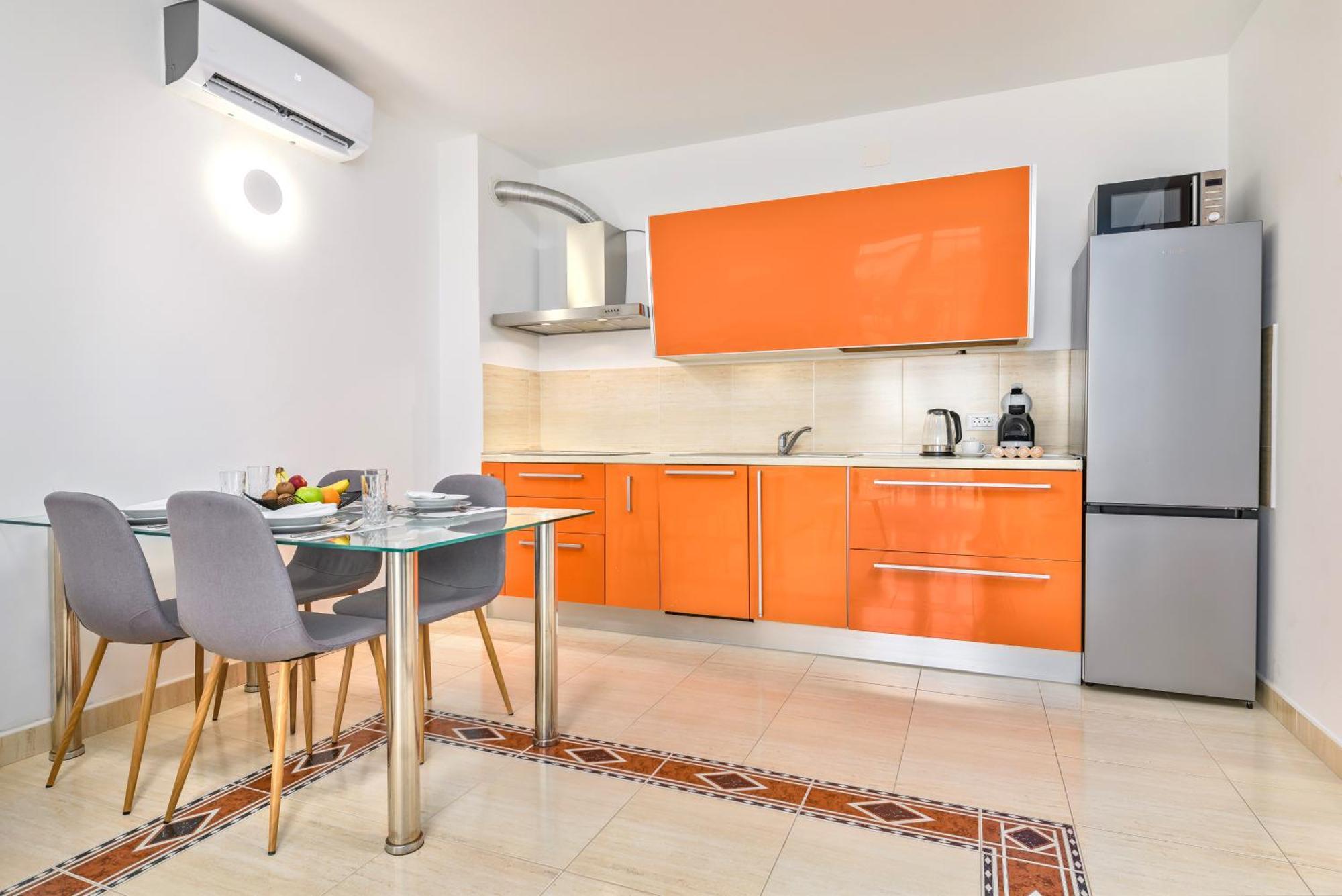 Apartmani Heta Alagic III セルツェ エクステリア 写真